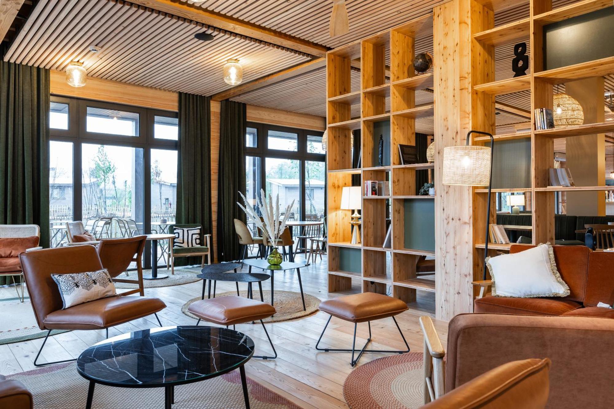 Hotel Le Bout Du Parc De ベルサイユ エクステリア 写真